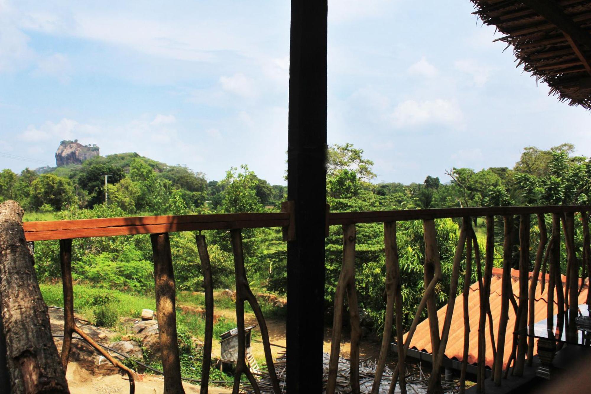 Gayani Sigiri View Home Stay Sigiriya Bagian luar foto
