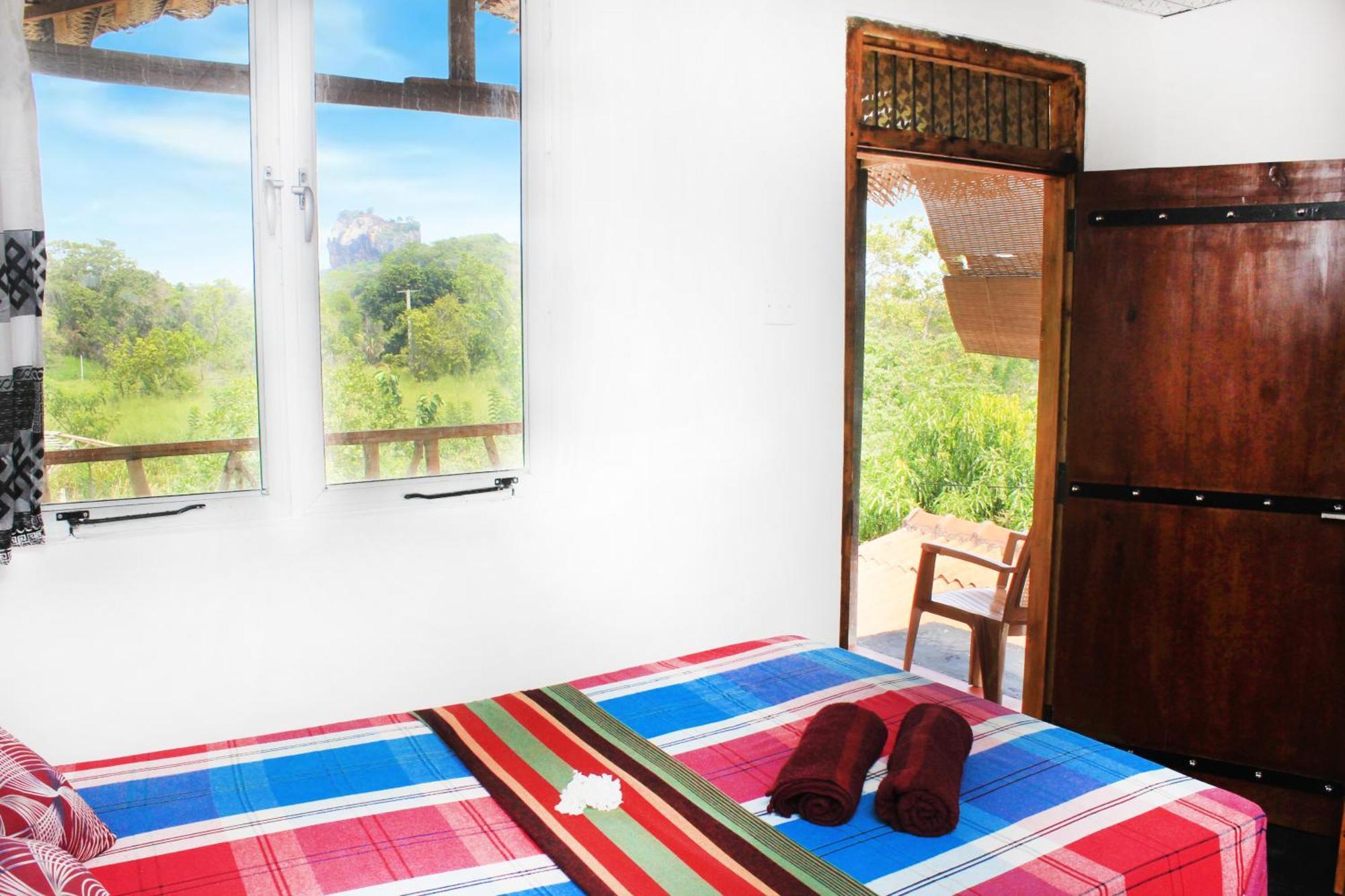 Gayani Sigiri View Home Stay Sigiriya Bagian luar foto