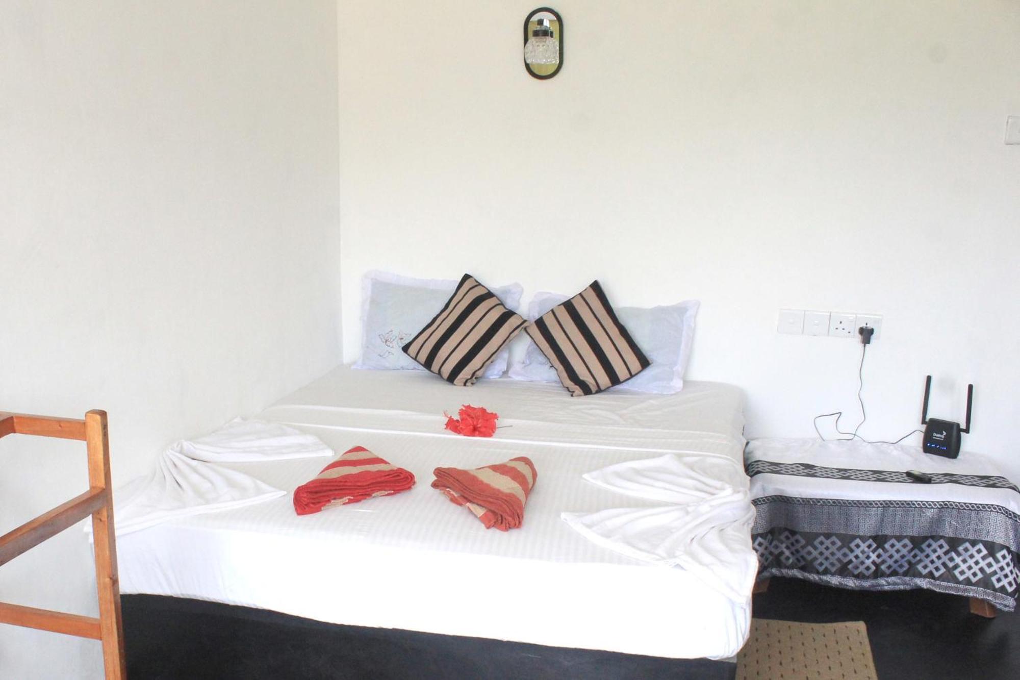 Gayani Sigiri View Home Stay Sigiriya Bagian luar foto